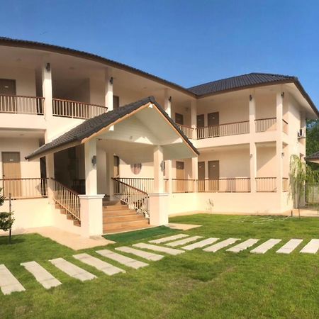 แหลมงอบเฮาส์ Laemngob House Villa Ngoại thất bức ảnh